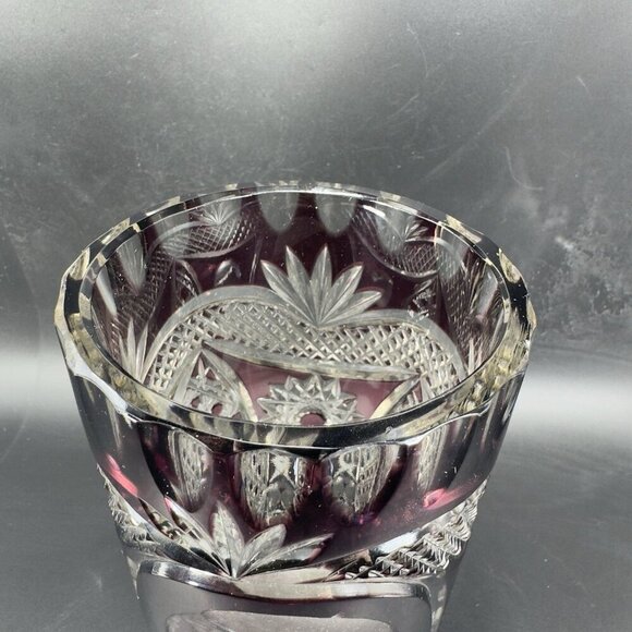 Vintage Amethyst Cut To Clear Glass Vase Portrait of Pope John Paul II Heavy VTG - Picture 15 of 16